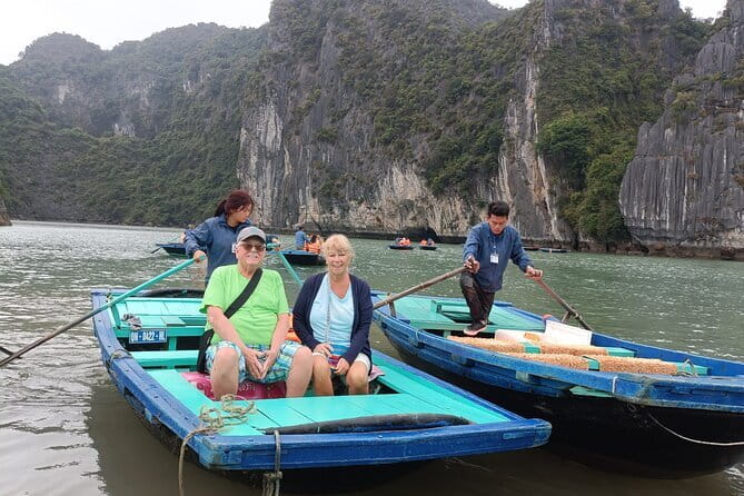 Shore Excursion: Wonderful Heritage Day Cruise at Halong Bay - Boat comfort, crew care, and what to expect on board