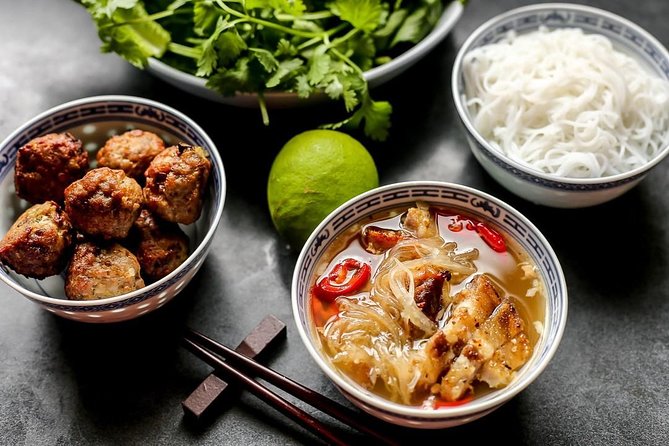 Small-Group Street Food Cyclo Tour of Hanoi Old Quarter - How long food stops really take, and how to enjoy the pacing