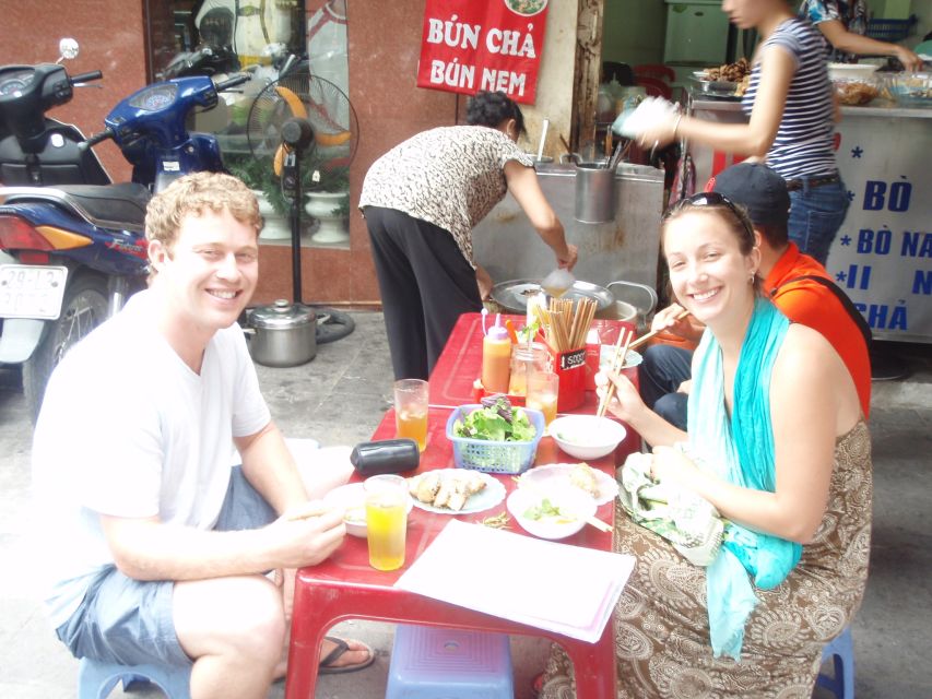 Street Food Tour Hanoi and Train Street Experience - Pace, group size, and comfort: what to expect on the ground