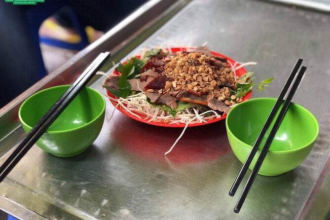 Street Food Tour Hanoi By Walking - Included drinks and tastings: what to plan for your appetite