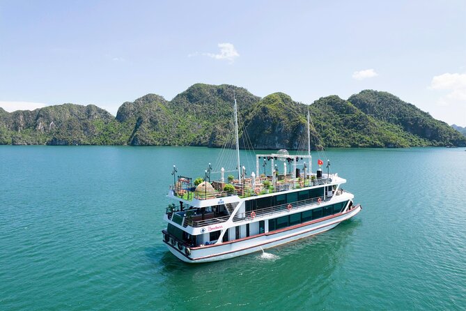 Sweetness Cruise Ha Long Bay: Caves, Kayaking, Swimming & Lunch - Key things I’d watch for before you book