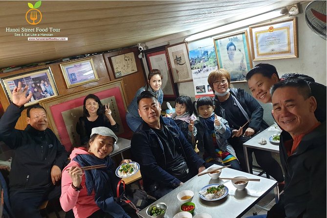 Tasting 8 Different Street Foods + Local Drink at Evening Time by Walking - What you actually get for $28, and why it can be good value