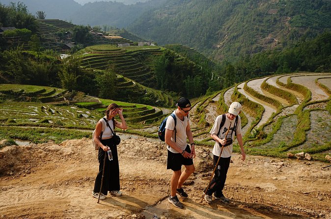 Trekking 1 circle the local village to admire Muong Hoa valley - Price and logistics for about $85: where the value really comes from