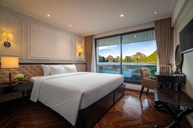 Ultra luxury style-3D/2N amazing activities Halong-Lan Ha- Cat Ba - Meals and the value math: why included food matters on a cruise