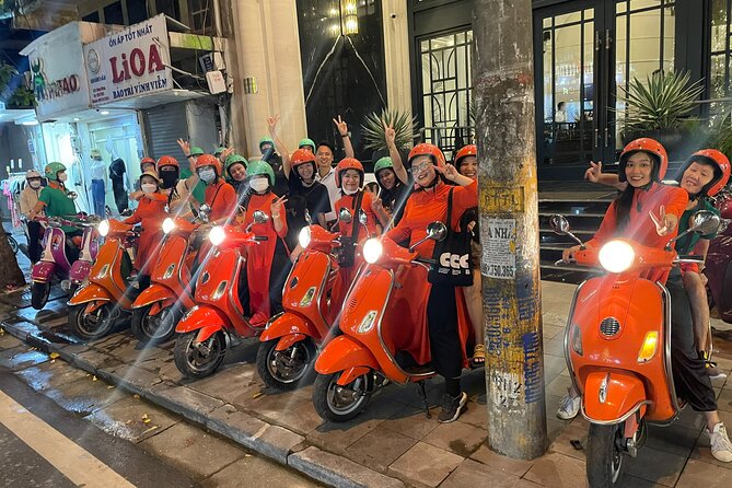 Vespa Female Ao Dai riders Night Street Food + See Train Street - Getting started at 6:00 pm with a real safety briefing