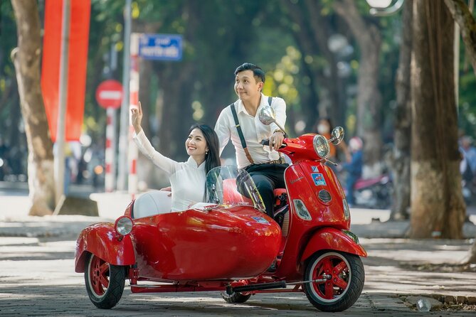 Vespa Sidecar Sightseeing Tour in Hanoi - The Hanoi Vespa sidecar format: quick, safe, and made for photos