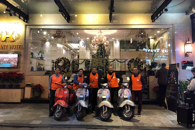 Vespa Tour Hanoi Life Rustic - West Lake pagoda and a drink break with real views