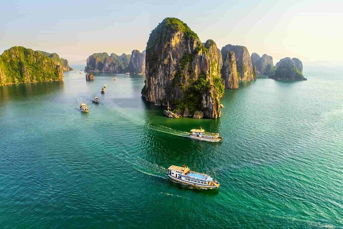 Vietnam At Glance In 7 Days - From Hanoi to Ho Chi Minh City - Hanoi in one day: Mausoleum and Museum of Ethnology