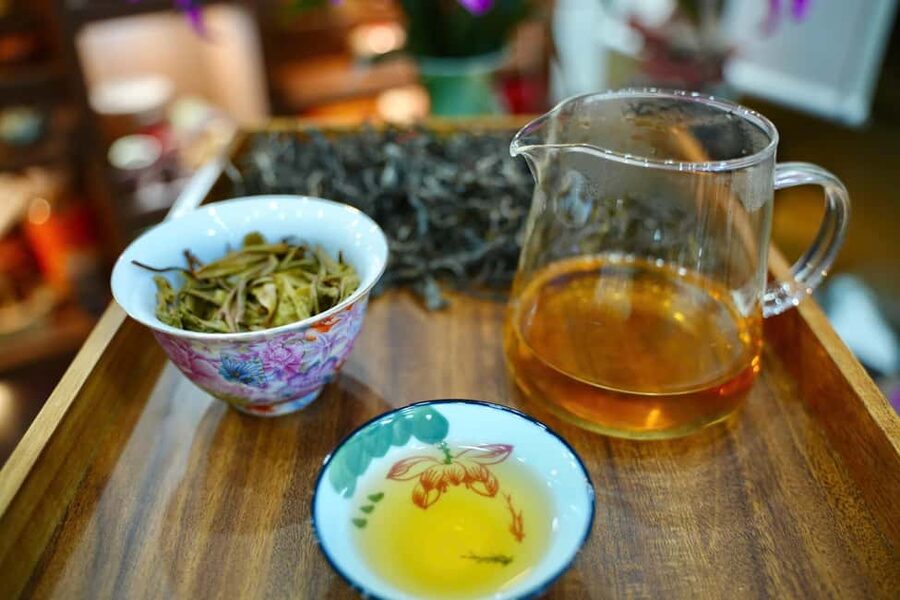 Vietnam Tea Tasting - Giang Egg Coffee & Train Street Visit - Green and red tea from 200 year old trees, plus your hands on brewing