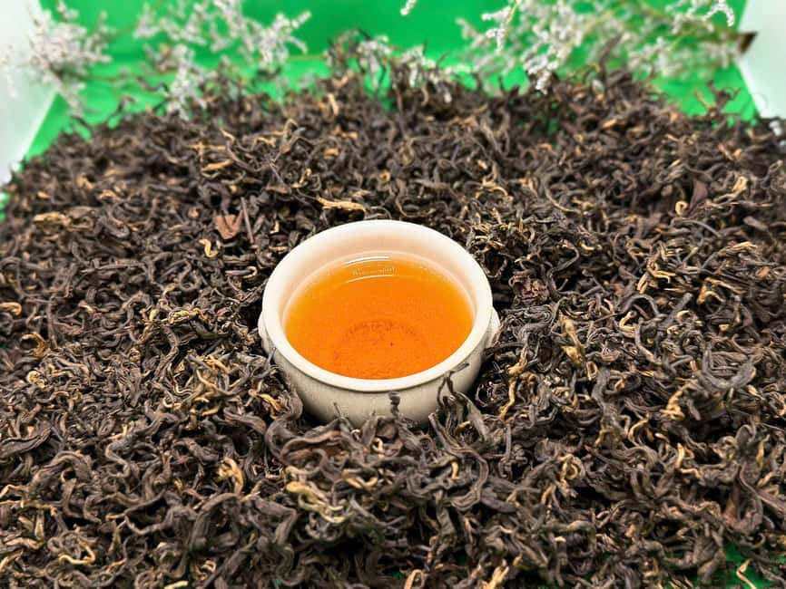 Vietnam Tea Tasting - Giang Egg Coffee & Train Street Visit - Timing and options: choosing between morning tea with train, coffee, or both